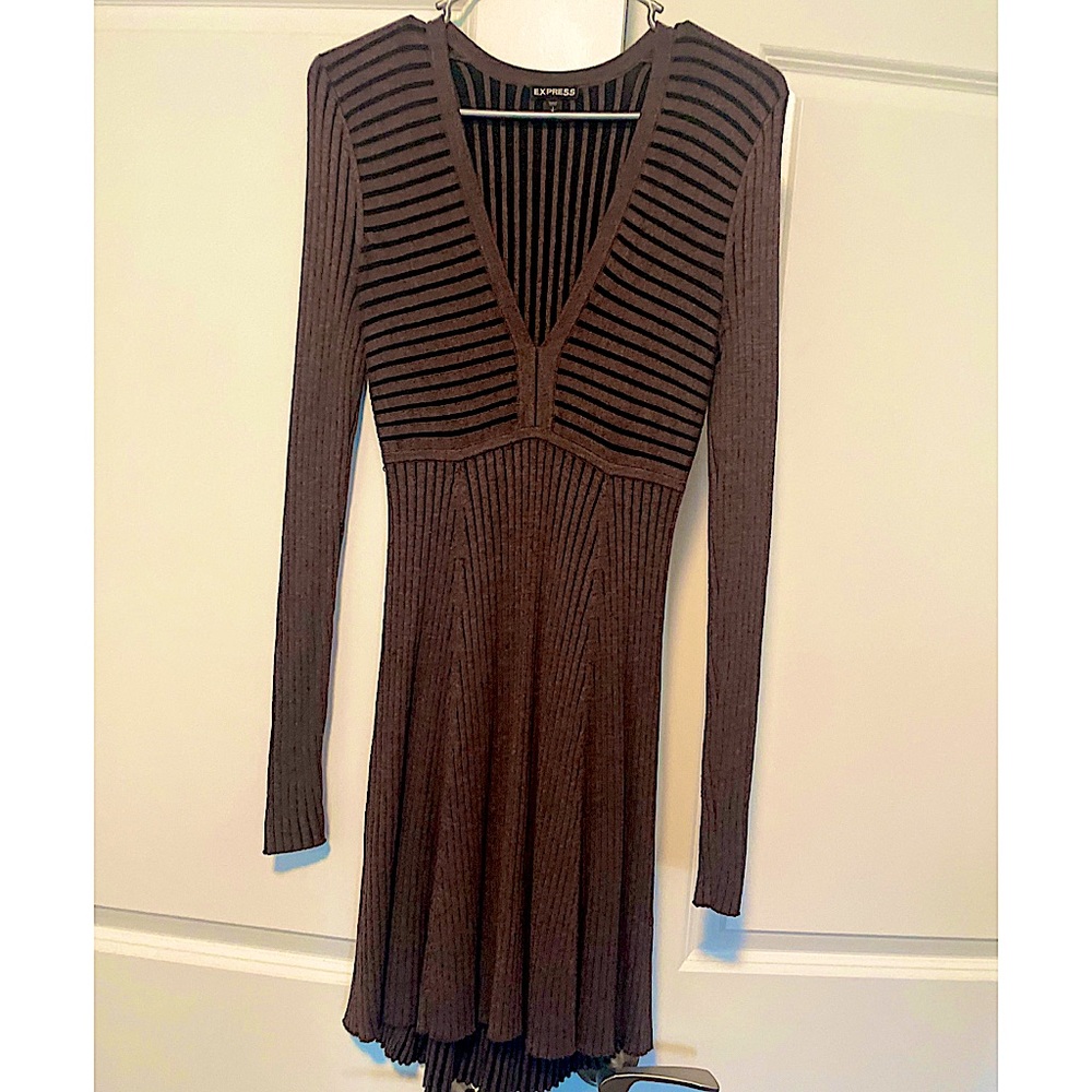 Express brown sweater dress, S